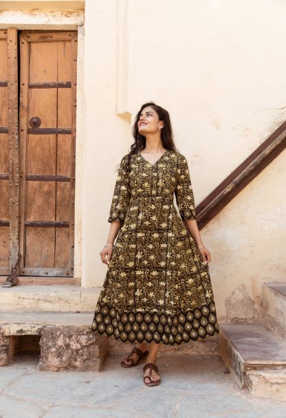Women's Printed Dress - Image 3