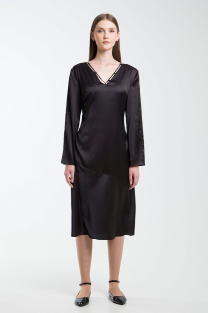 Black satin sleeve dress - Image 2