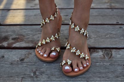 Boho Floral Daisy Embellished Flat Sandals for Women – Summer Gladiator Sandals - Image 4