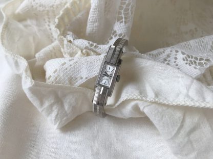 Vintage Silver Tone Women's Watch - Image 4