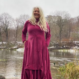 Red soft and comfortable dress