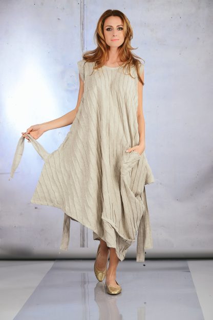 Irregular sleeveless dress
