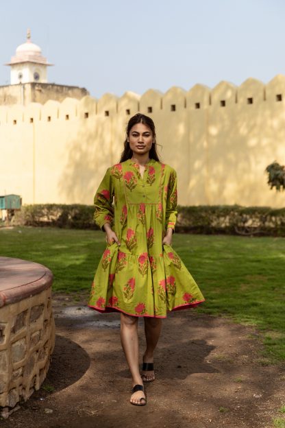 Summer green cotton dress - Image 7