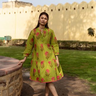 Summer green cotton dress