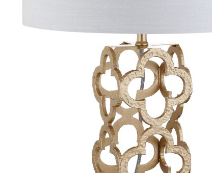 Metal Quatrefoil LED Table Lamp - Image 3