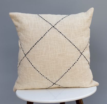 Minimalist Diamond Lattice Cushion Cover