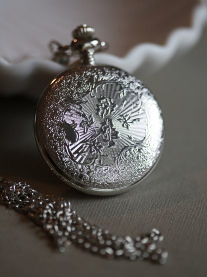 Modern retro fusion skeleton pocket watch - Image 3