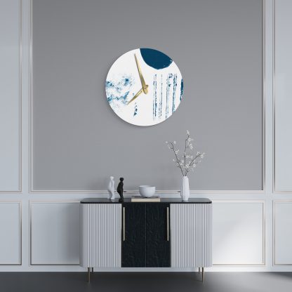 Modern elegant clock