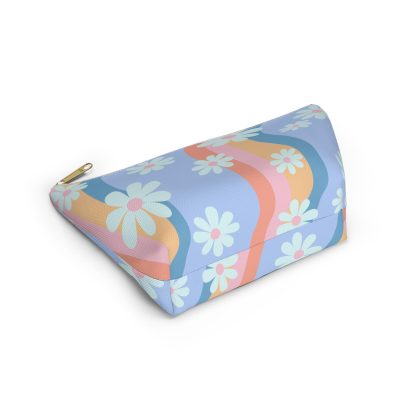 Vintage Daisy Pattern Cosmetic Bag - Image 4