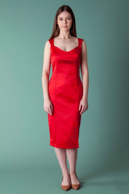 Red satin evening gown - Image 2