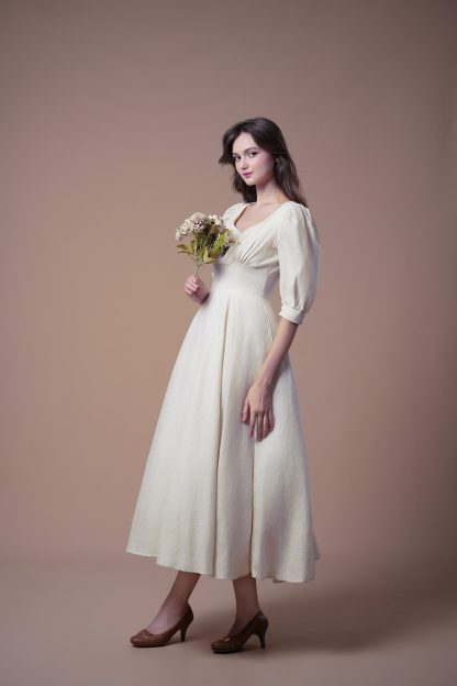 French retro style square neck puff sleeve dress - Image 3