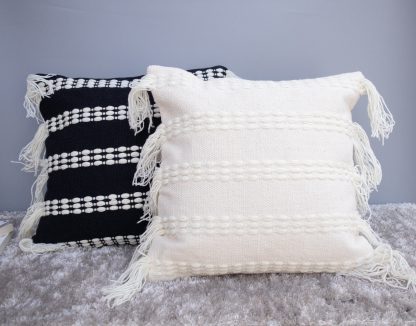 Textured All-White Tassel Cushion Cover - Image 3