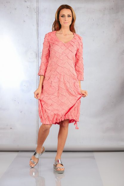 Red and pink dress - Image 5