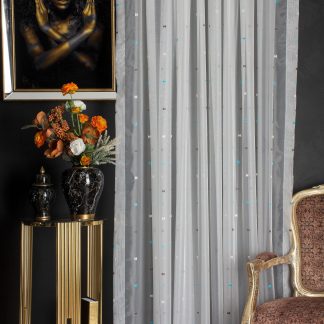 Simple embroidery window screen