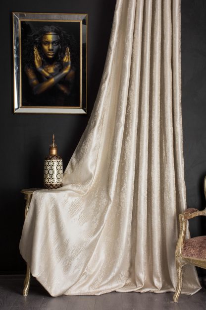 Luxurious textured jacquard curtains - Image 4