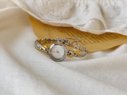 Vintage Metal Women's Watch - Image 3