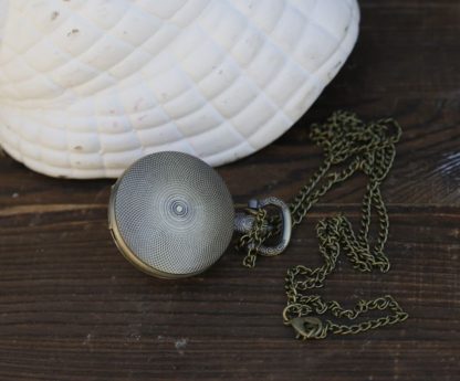 Vintage Floral Resin Pocket Watch - Image 2