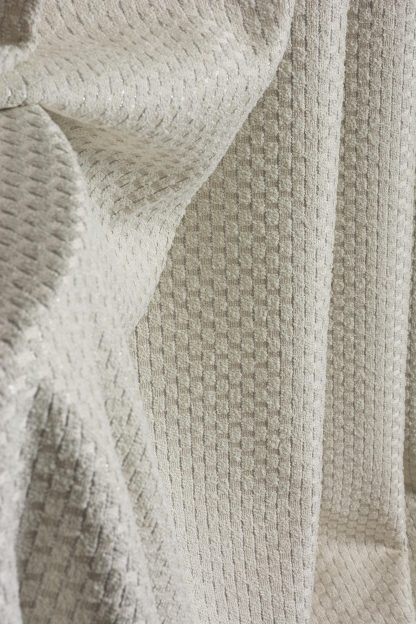 Embossed texture blackout curtains - Image 3