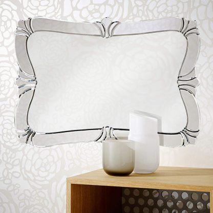 Large ornate mirror with iris - Image 3