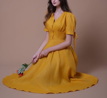 Retro Hepburn style yellow V-neck waist dress - Image 7