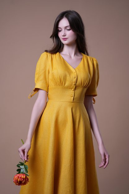 Retro Hepburn style yellow V-neck waist dress - Image 6