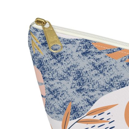 Orange and blue pattern cosmetic bag - Image 4