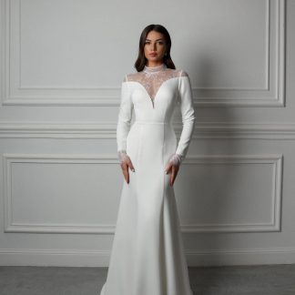 Long Sleeve Lace Turtleneck Wedding Dress