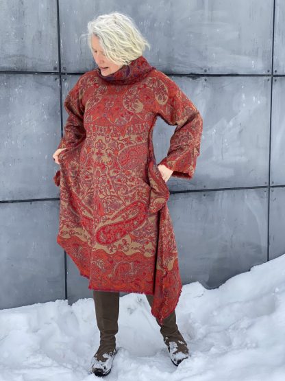 Knee-length long sleeve dress - Image 7
