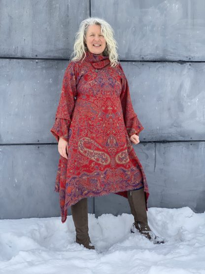 Knee-length long sleeve dress - Image 6