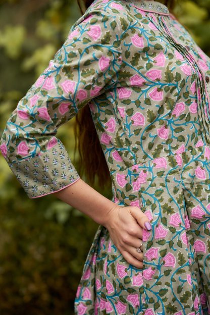 Ladies Elegant Printed Dress - Image 4