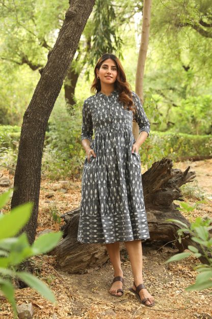 Summer grey dress - Image 5