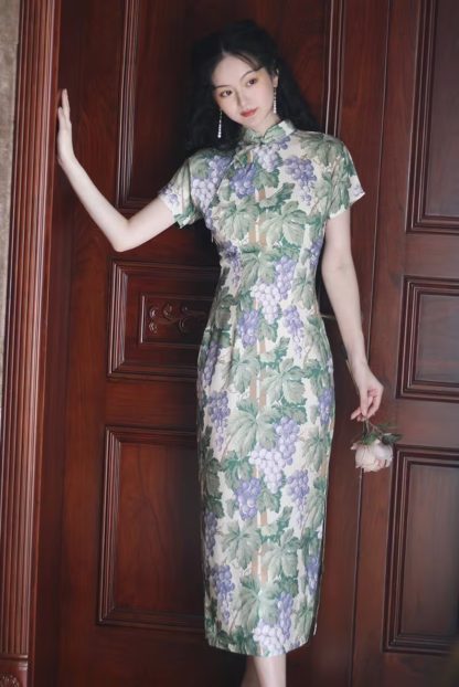 Grape vine cheongsam