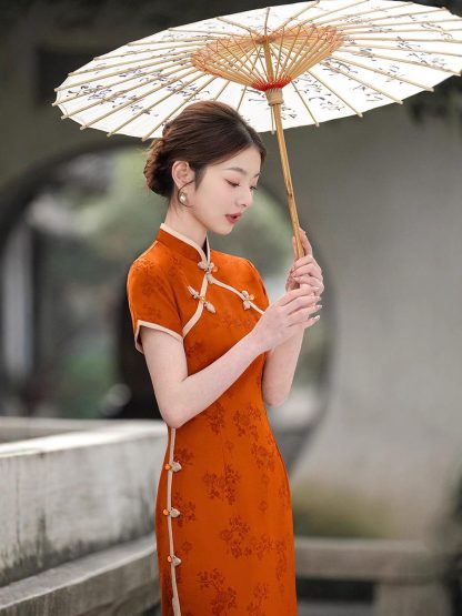 Warm orange short-sleeved cheongsam