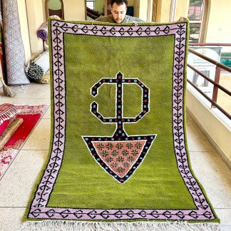 Retro ethnic style handmade carpet