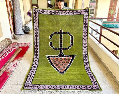 Retro ethnic style handmade carpet