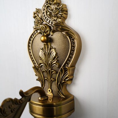 European retro wall lamp - Image 2
