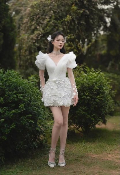 V Neck Puff Sleeve Dress