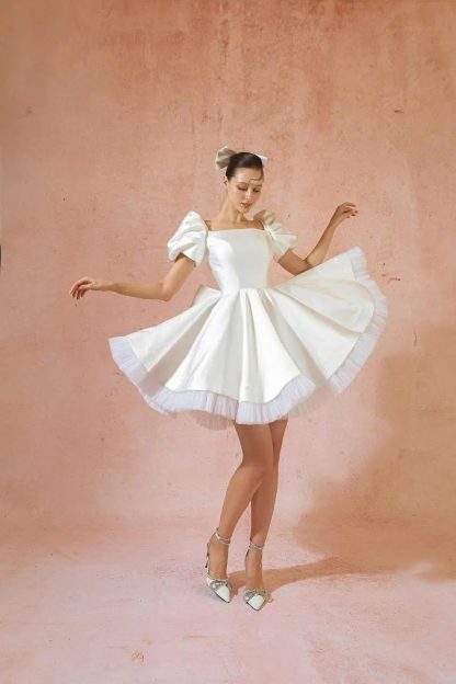 White square neck puff sleeve short skirt