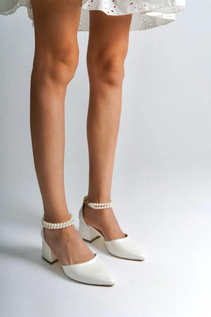 Pearl ankle strap thick heel shoes - Image 2