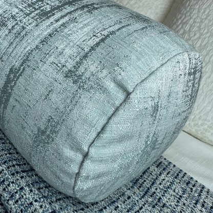 Egg-shaped pillow - Image 5