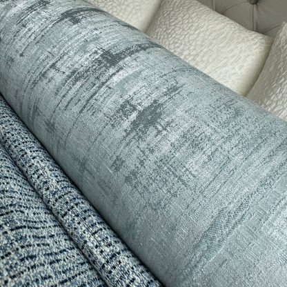 Egg-shaped pillow - Image 3