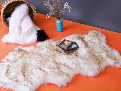 Natural style faux sheepskin rug - Image 2