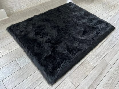 Elegant black faux wool carpet - Image 3