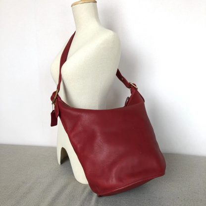 Burgundy leather bucket bag - Image 4