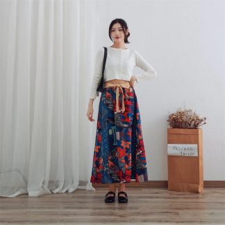 Art print skirt
