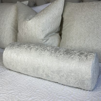 Cylindrical jacquard pillow - Image 7