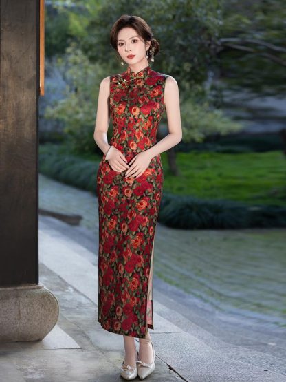 Red floral sleeveless long cheongsam - Image 2