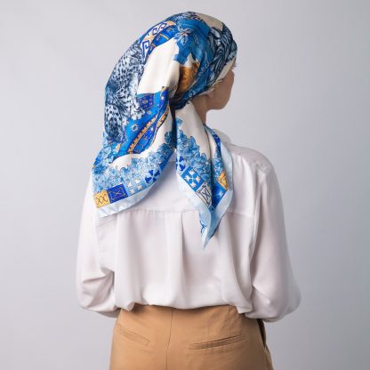 Art print silk scarf - Image 3