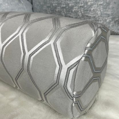 Diamond pattern pillow lumbar support - Image 7