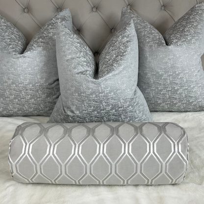 Diamond pattern pillow lumbar support
